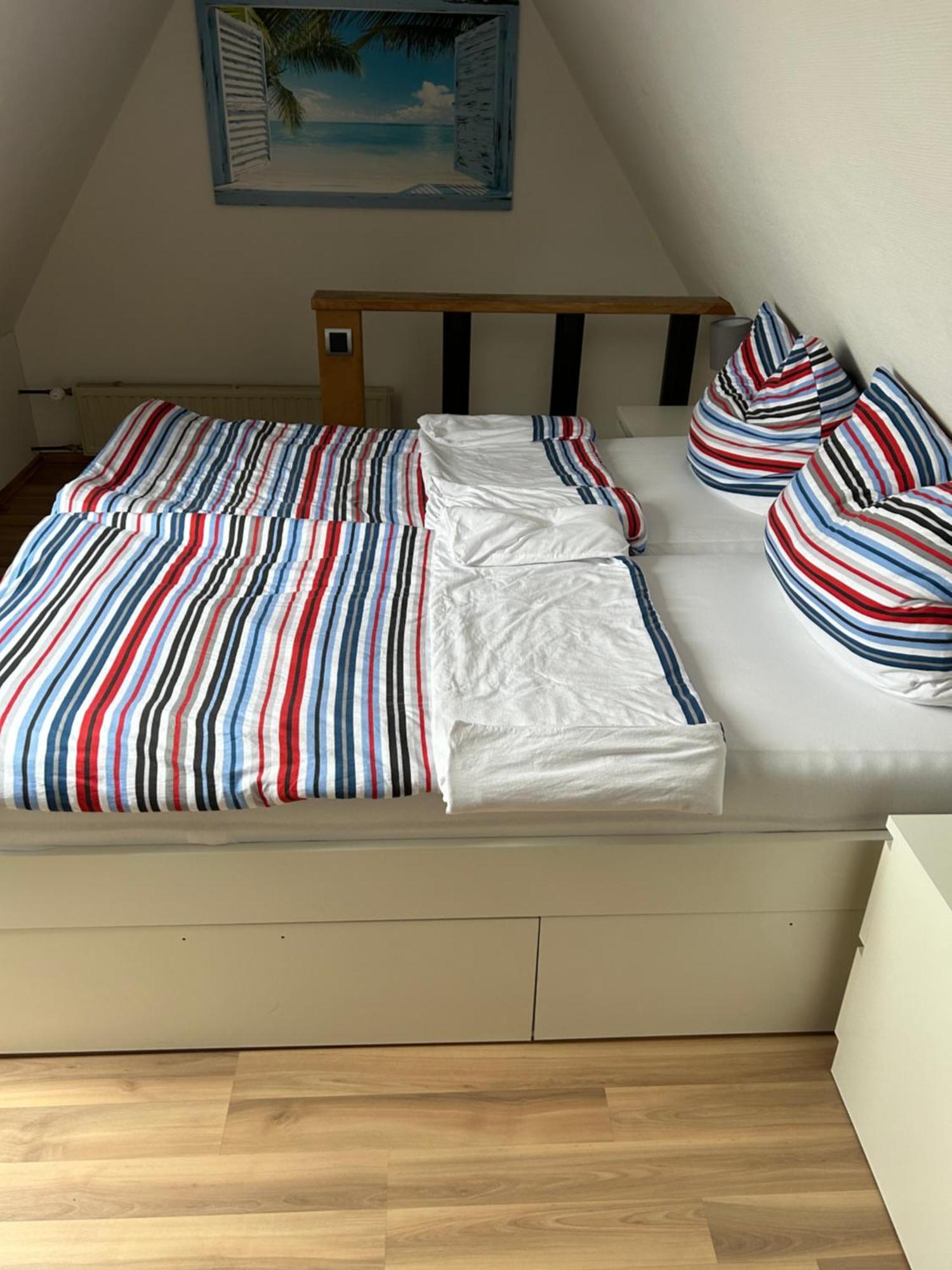 Ferienwohnung Philippsen เฟลนส์บวร์ก ภายนอก รูปภาพ